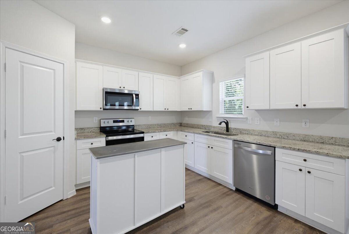 446 Samara Court Fairburn - Photo 13