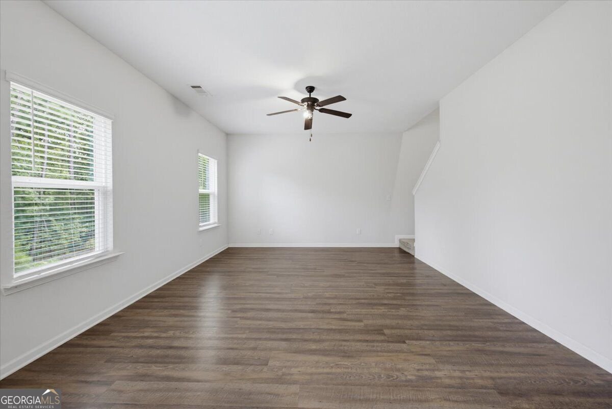 446 Samara Court Fairburn - Photo 18