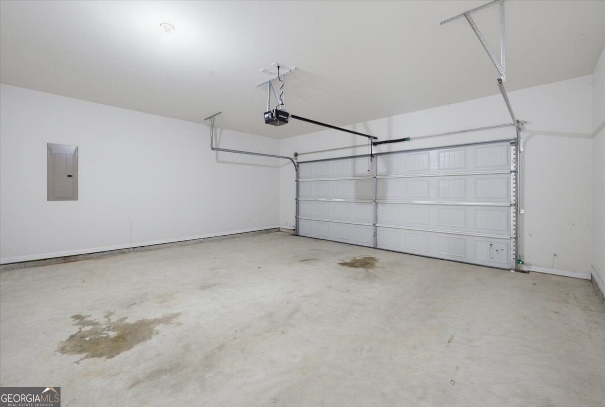446 Samara Court Fairburn - Photo 34