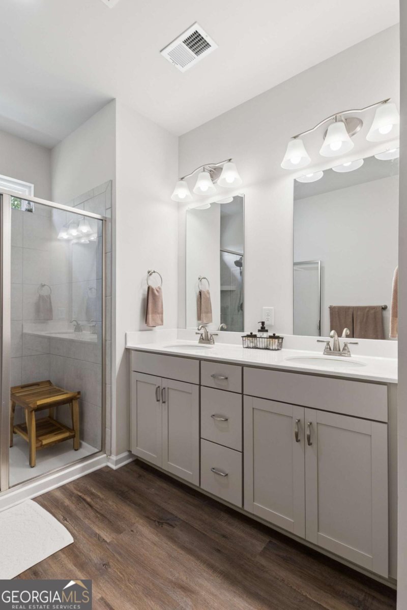 364 Crider Court Woodstock - Photo 18