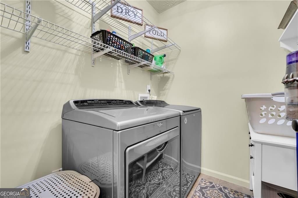 5724 Newberry Point Drive Flowery Branch - Photo 24