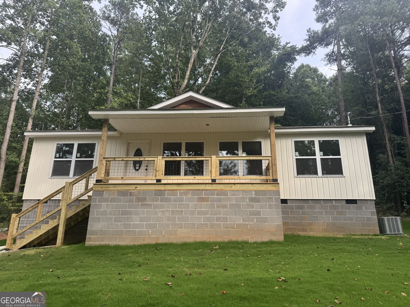 205 Gumlog Dr. Lavonia - main photo