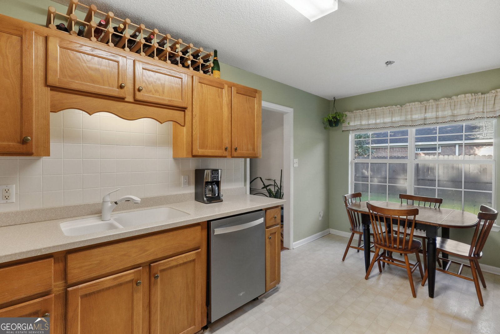 135 Hawthorne Drive Guyton - Photo 9
