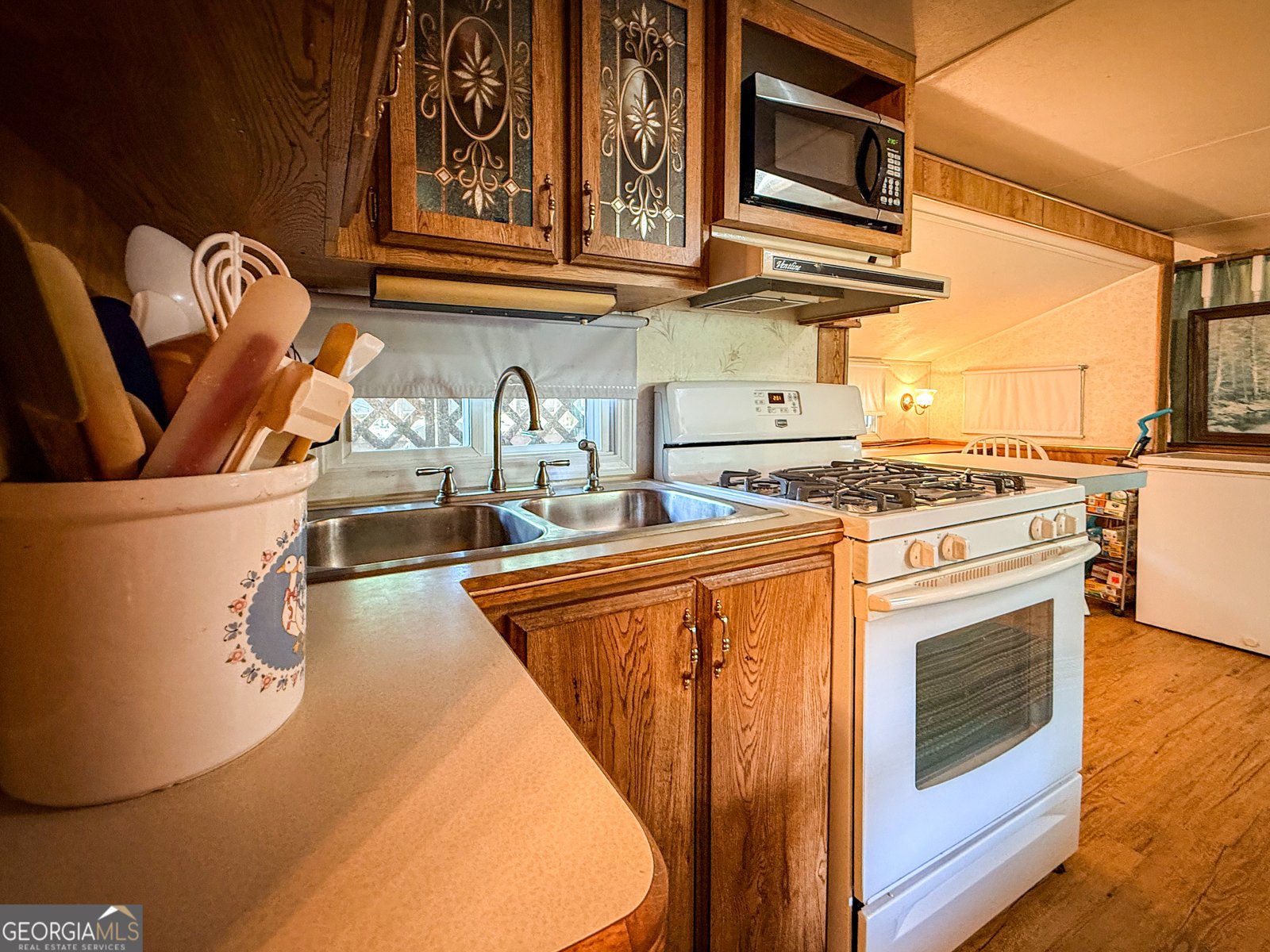 91 Yogi Bear Boulevard Cleveland - Photo 12