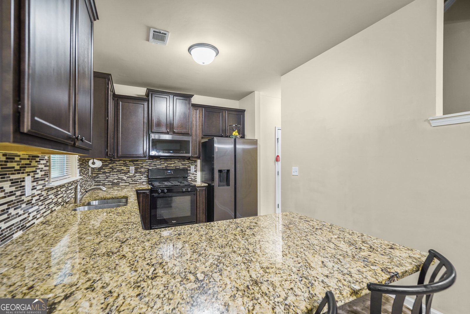 5037 Saphire Court Douglasville - Photo 11