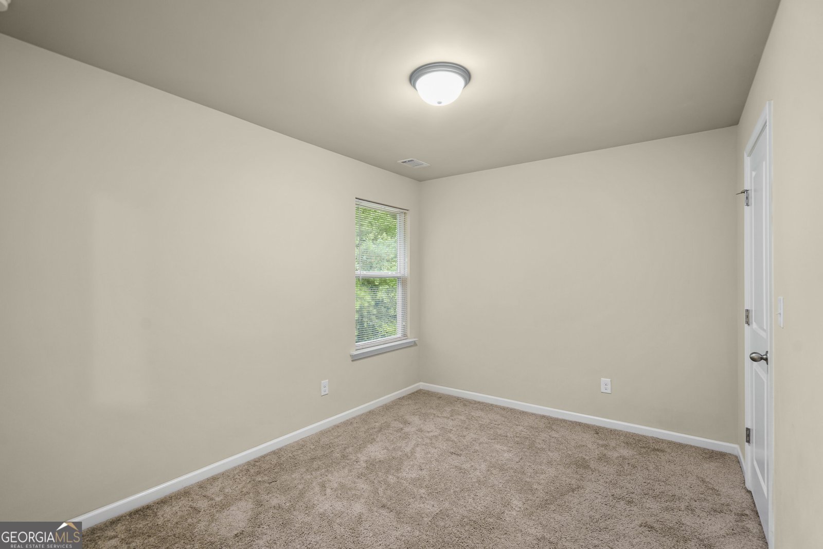 5037 Saphire Court Douglasville - Photo 38