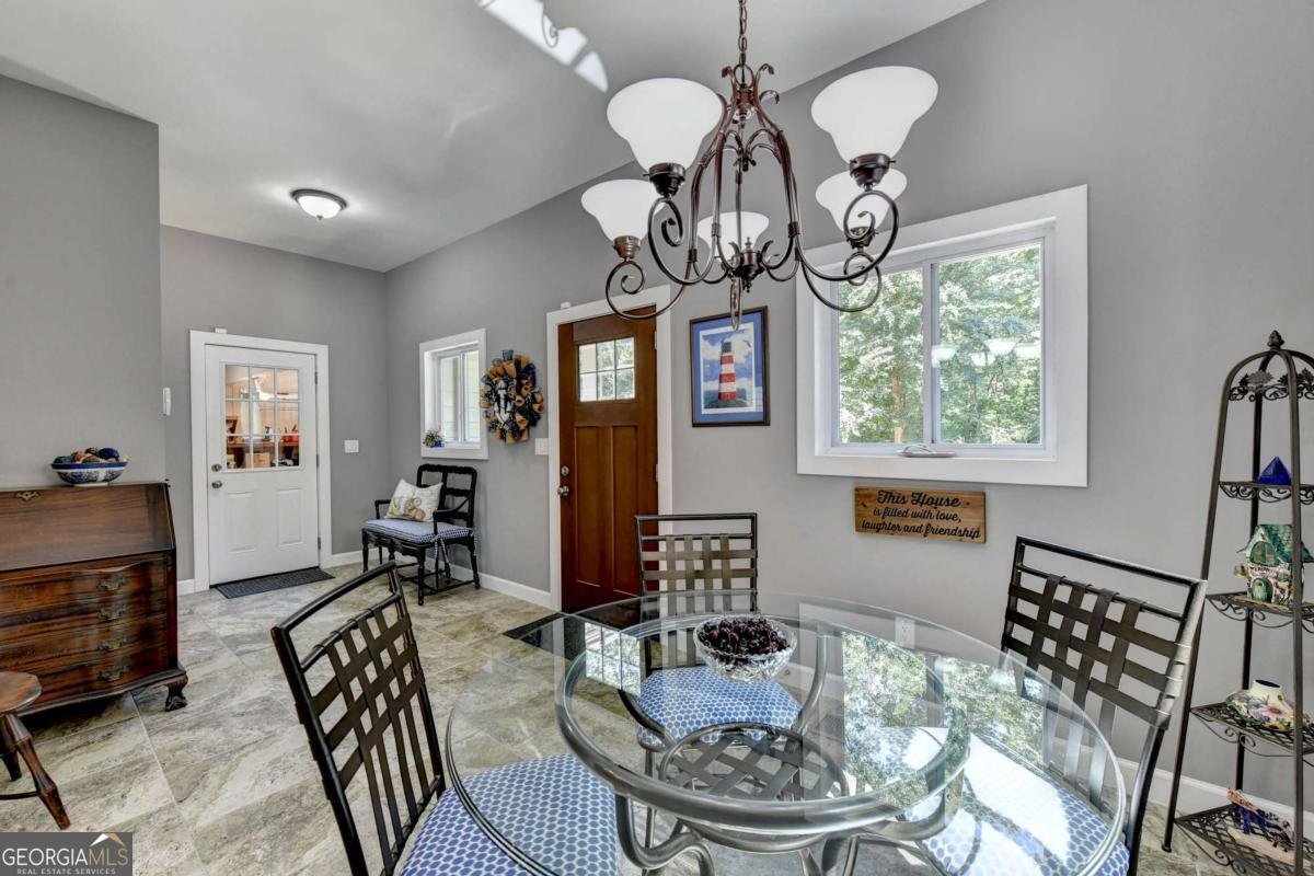 6173 Pine Circle Flowery Branch - Photo 15