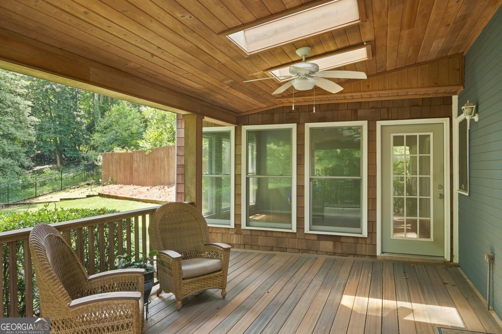 1365 Holly Bank Circle Atlanta - Photo 15