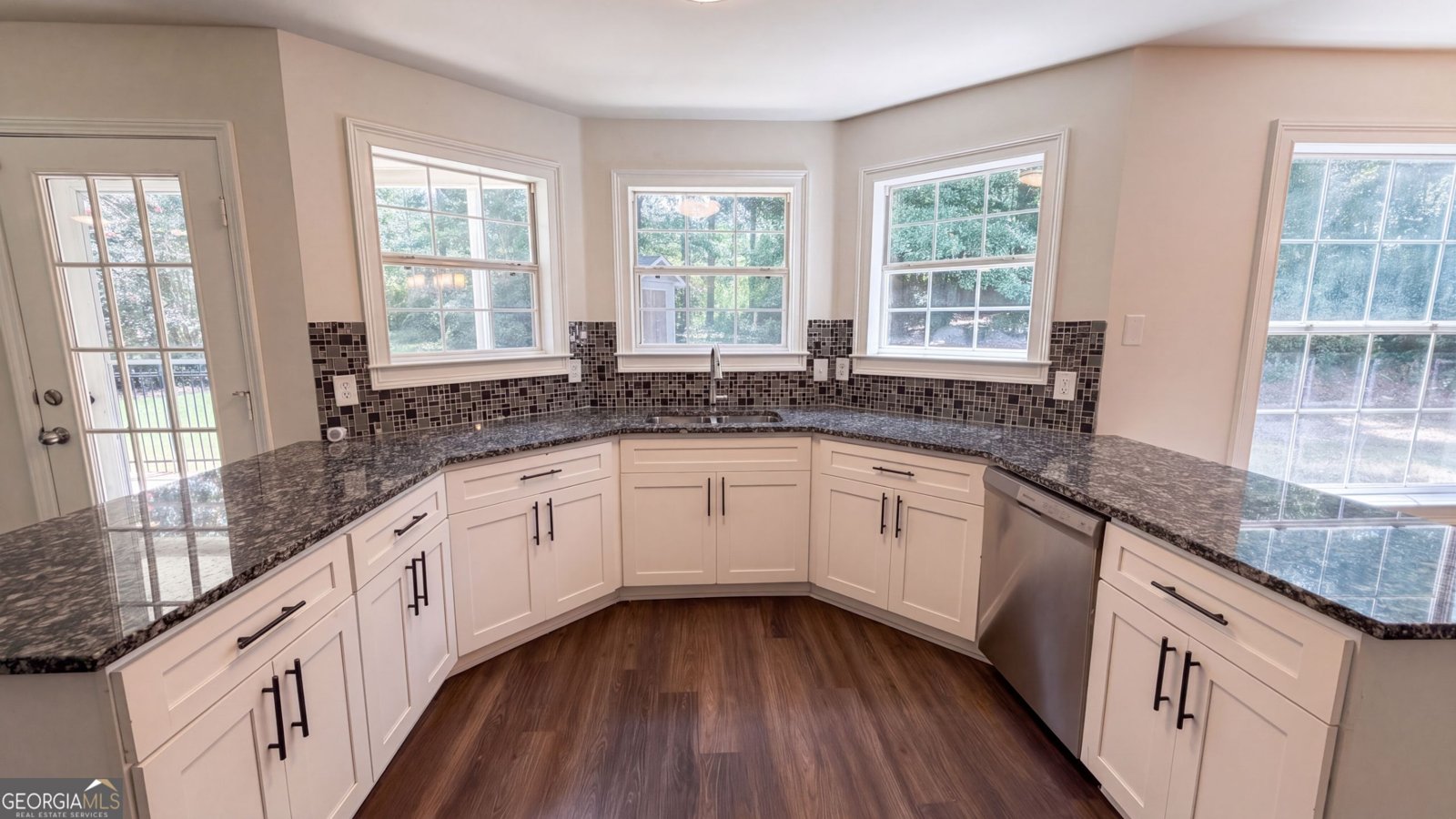 115 Emerald Lane Hampton - Photo 6