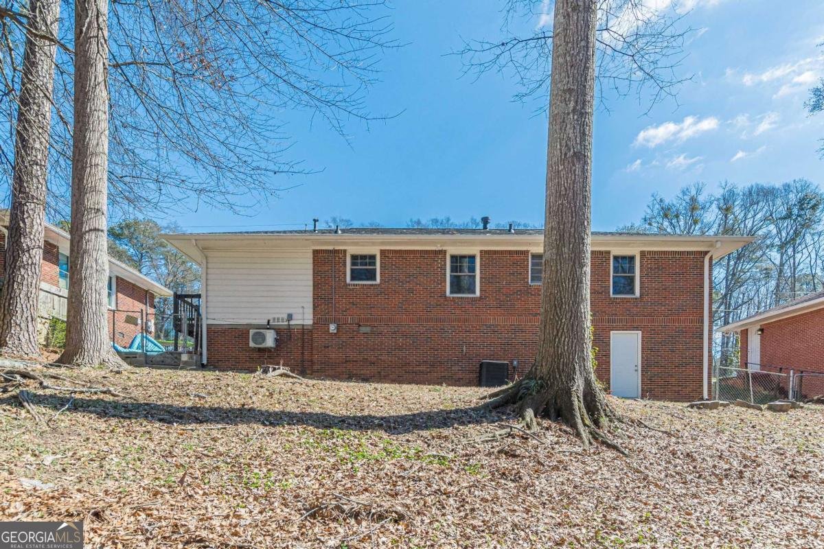 2773 Fairlane Drive Atlanta - Photo 10