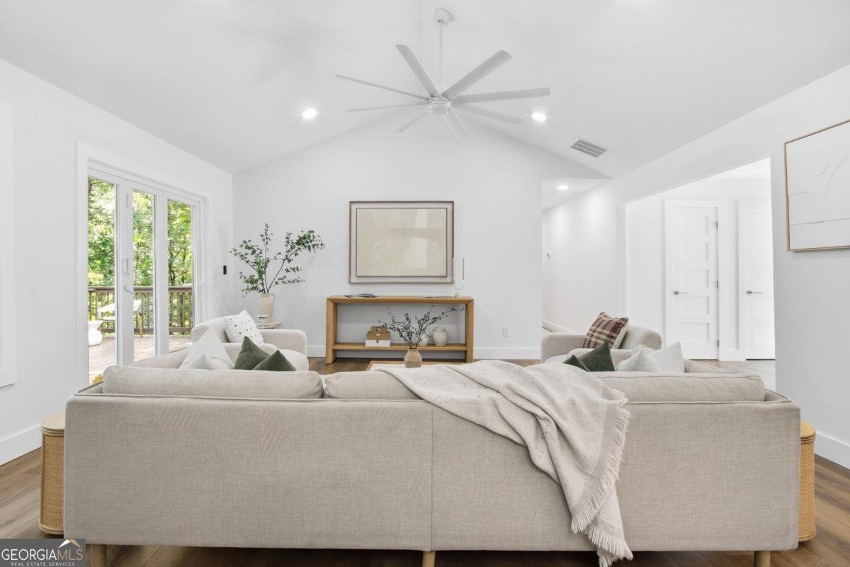 545 Longleaf Drive Roswell - Photo 19