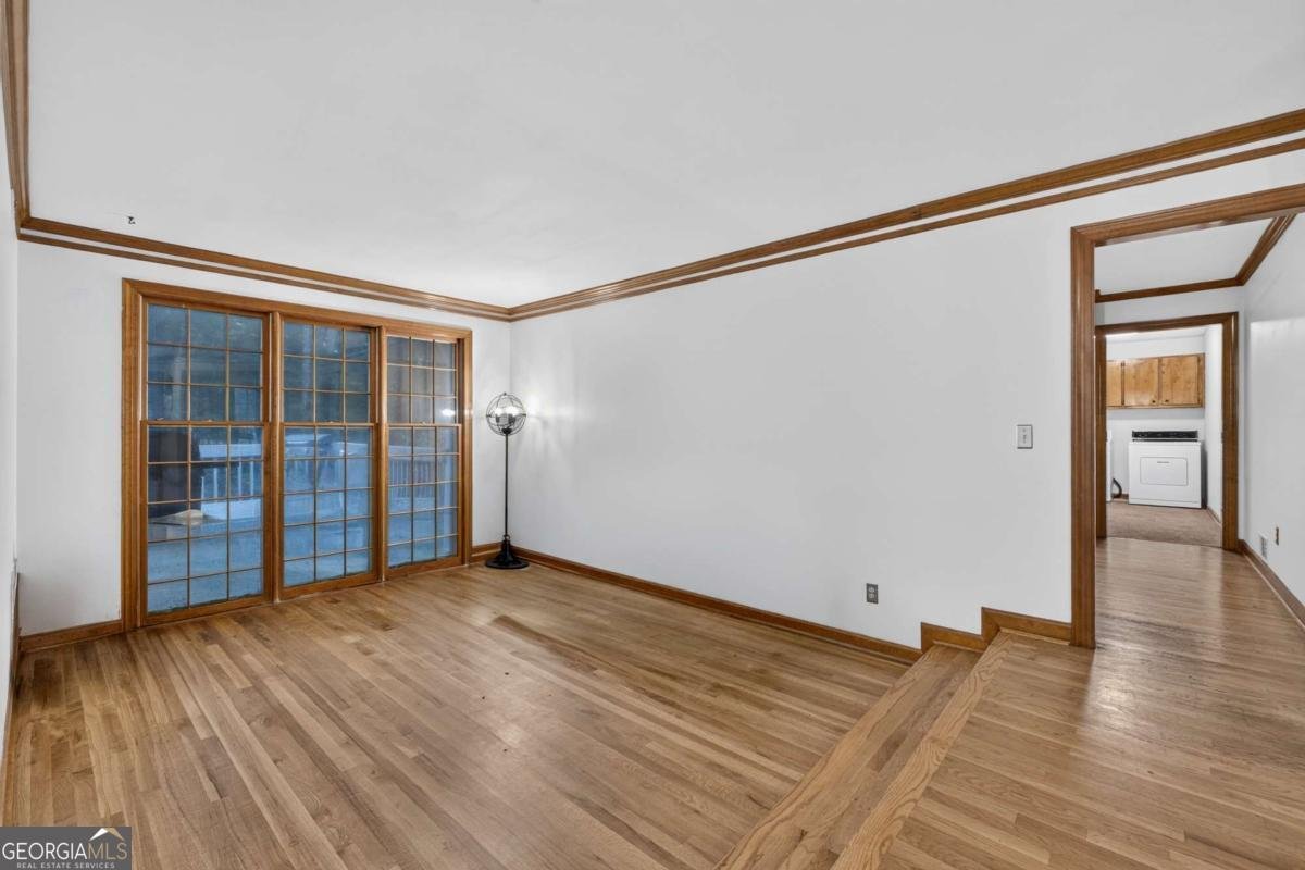 1105 Secret Cove Drive Sugar Hill - Photo 10