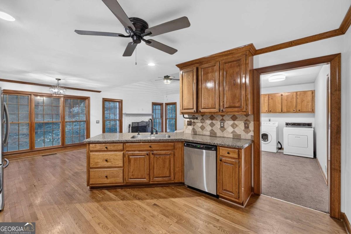 1105 Secret Cove Drive Sugar Hill - Photo 20
