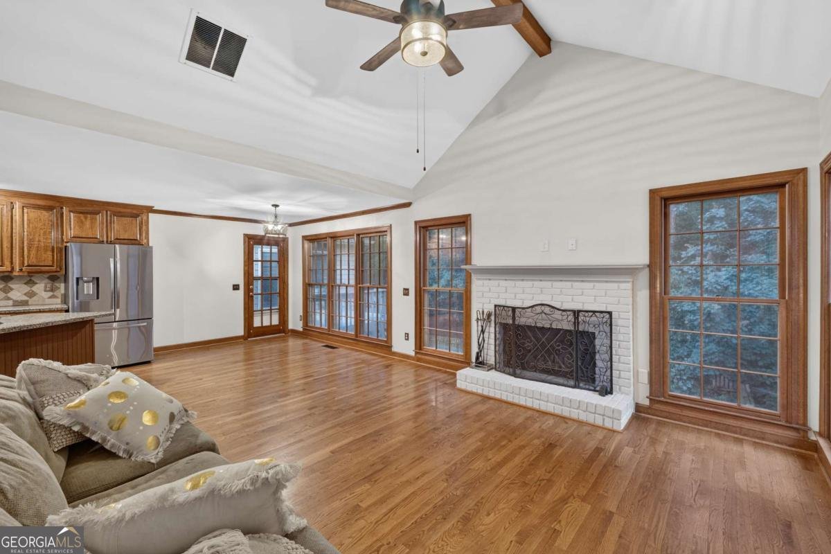 1105 Secret Cove Drive Sugar Hill - Photo 33