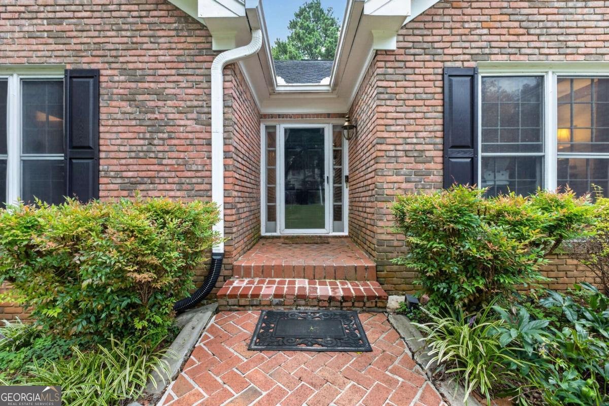 1105 Secret Cove Drive Sugar Hill - Photo 6