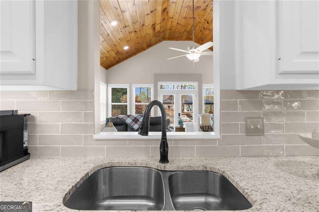 2638 Waters Edge Drive Gainesville - Photo 18