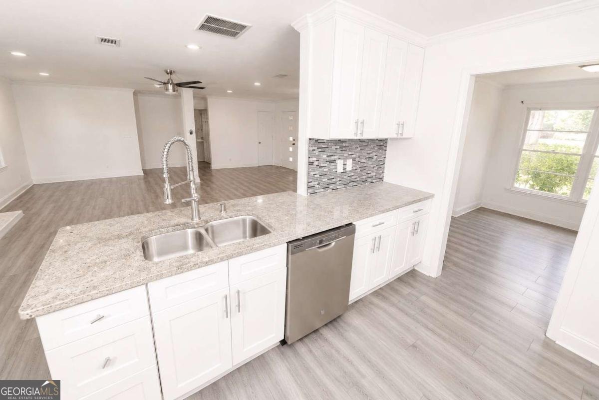 4670 Kelden Circle Atlanta - Photo 12
