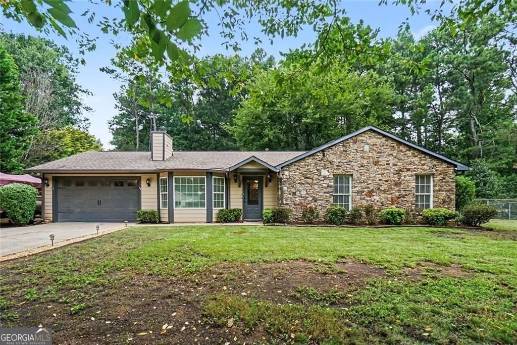 2713 Post Oak Drive Marietta - main photo