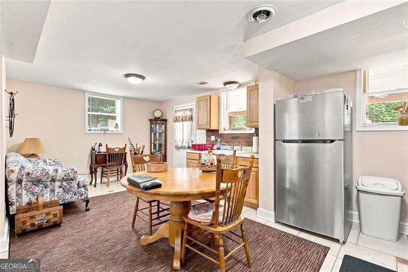 2779 Bob Cox Road Marietta - Photo 9