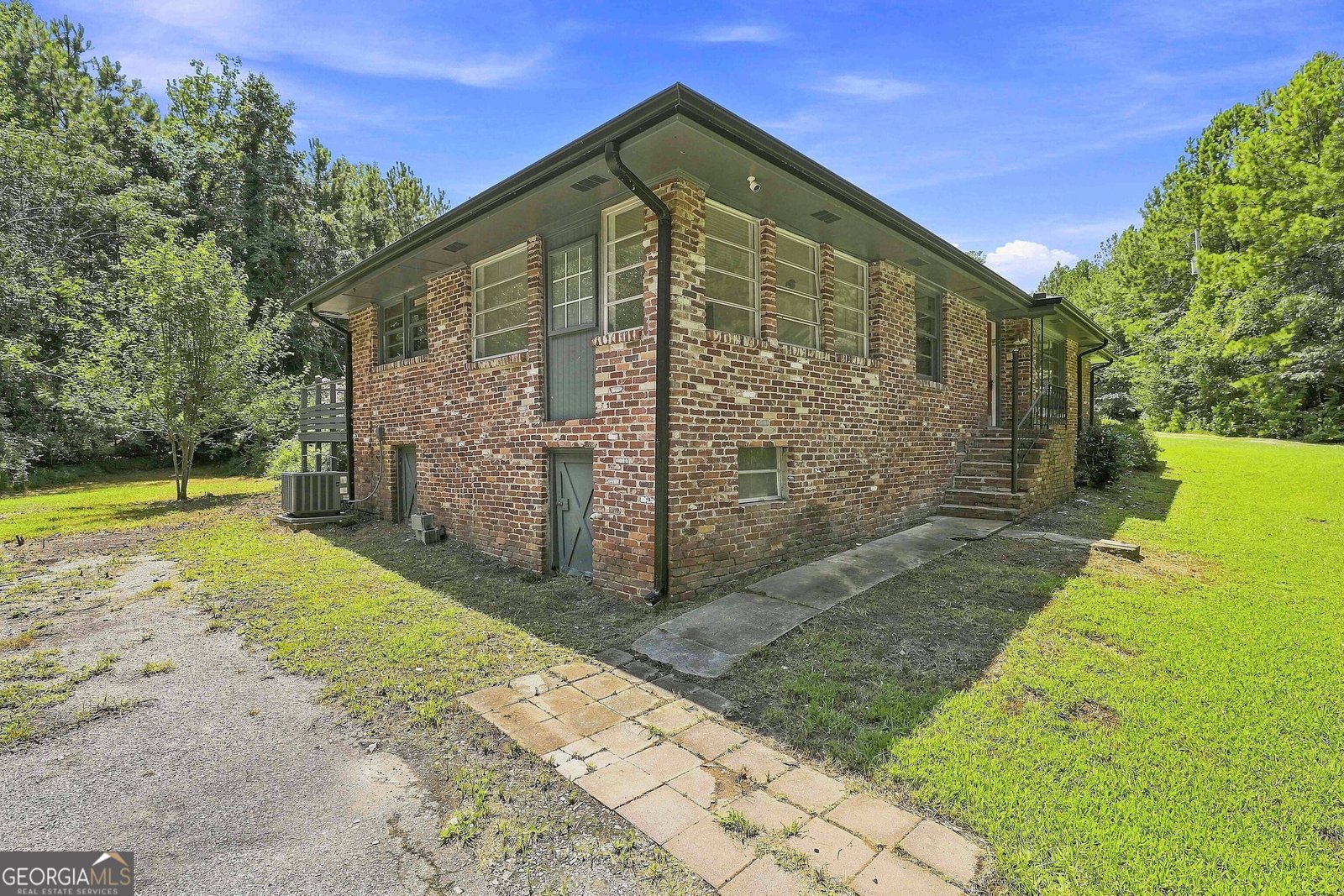 490 Mehaffey Drive Fairburn - Photo 7