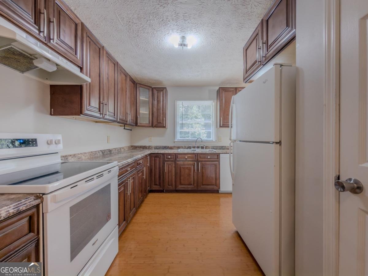 2050 Abington Lane Snellville - Photo 11