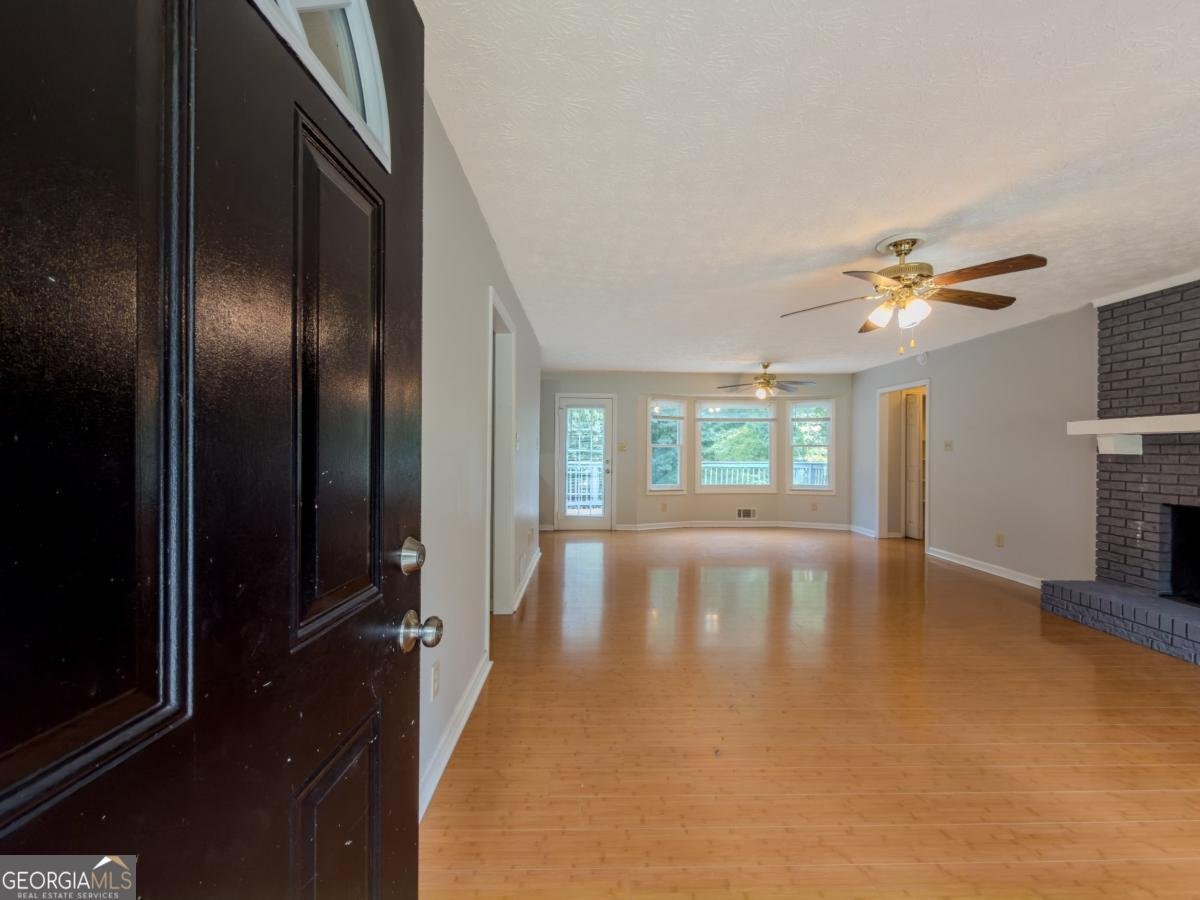2050 Abington Lane Snellville - Photo 7