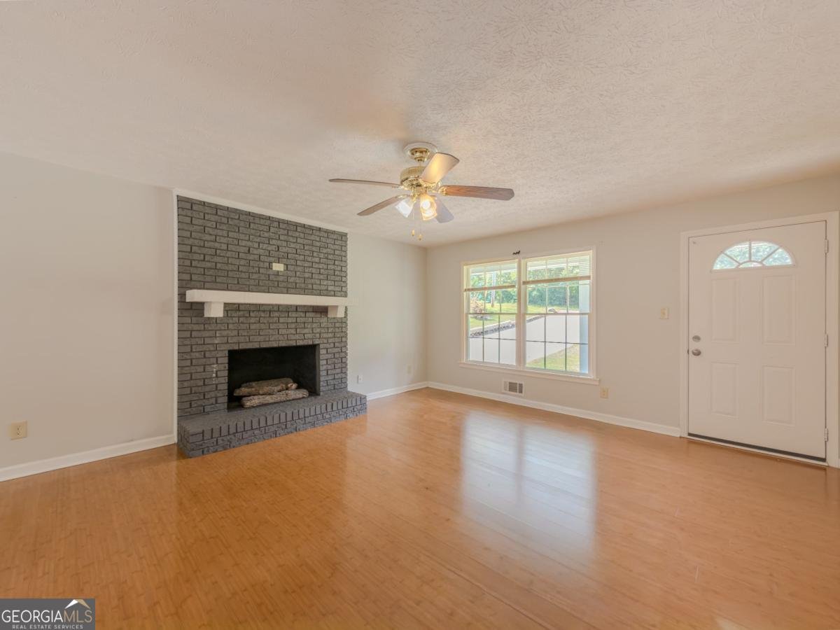 2050 Abington Lane Snellville - Photo 8