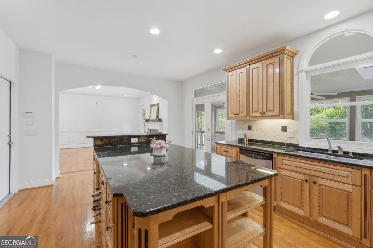 1340 Eryn Circle Suwanee - Photo 22