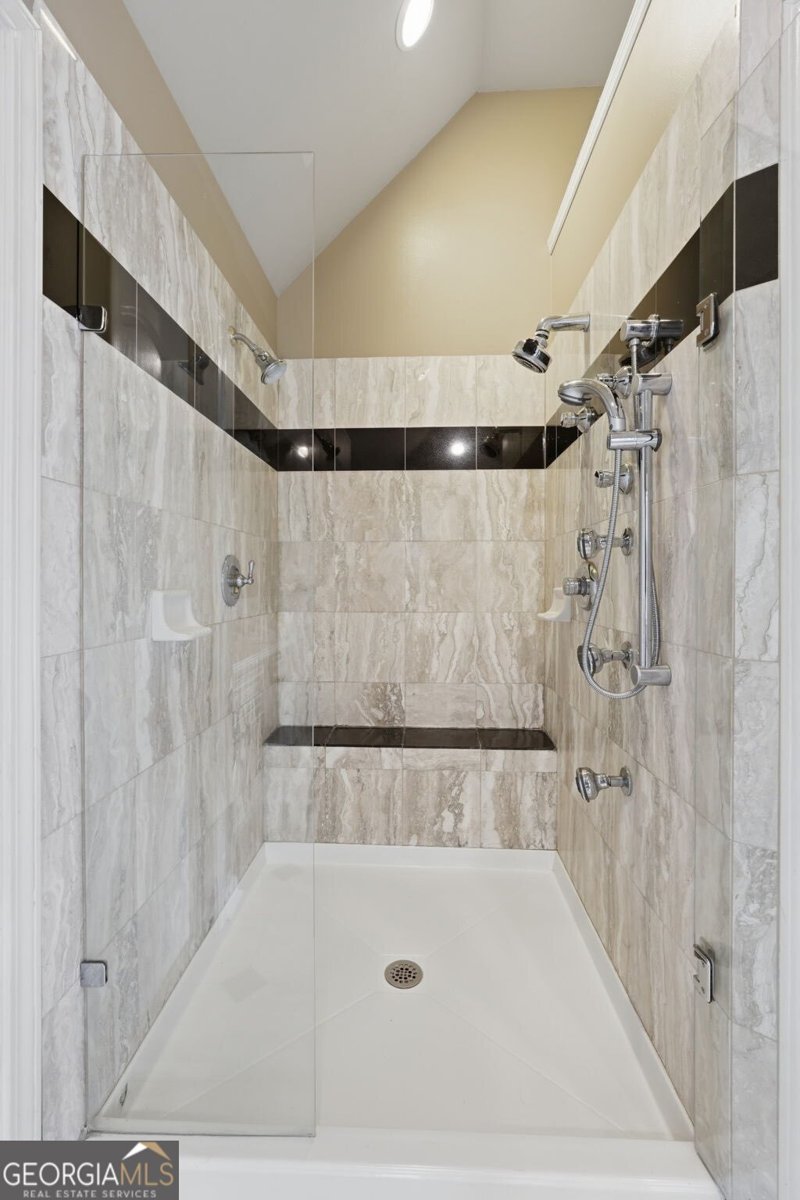 1340 Eryn Circle Suwanee - Photo 34