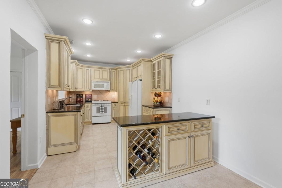 1340 Eryn Circle Suwanee - Photo 49
