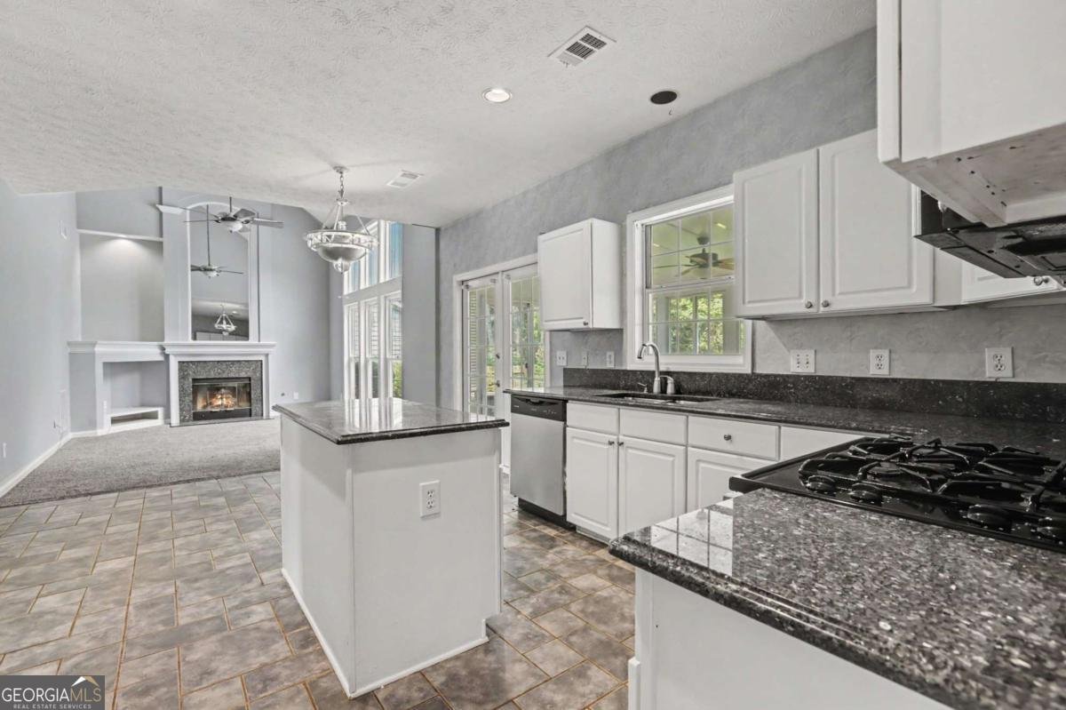 525 Cogburn Ridge Way Alpharetta - Photo 7