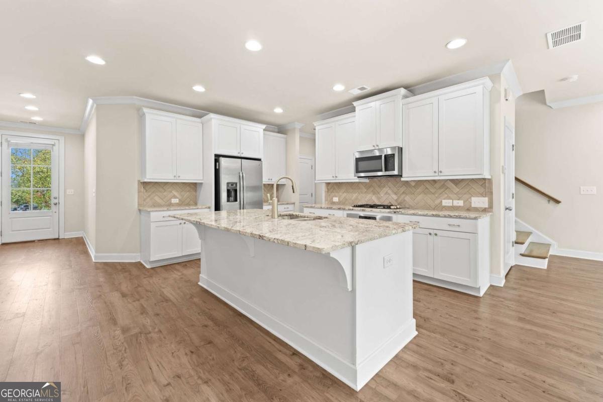 2028 Glenview Park Circle Duluth - Photo 6