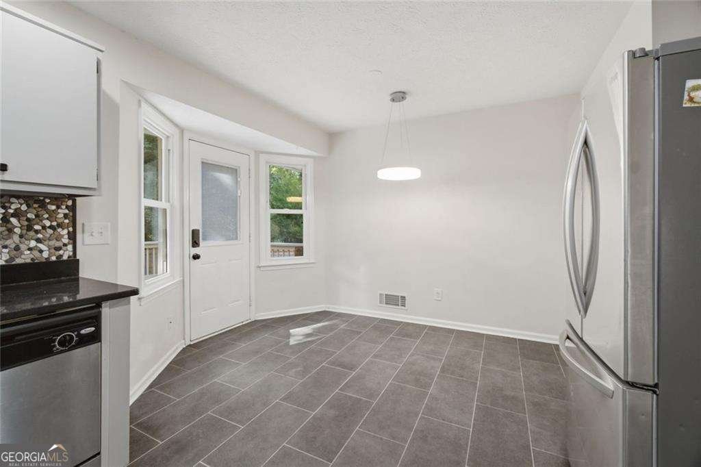1380 Ashbrook Drive Lawrenceville - Photo 10