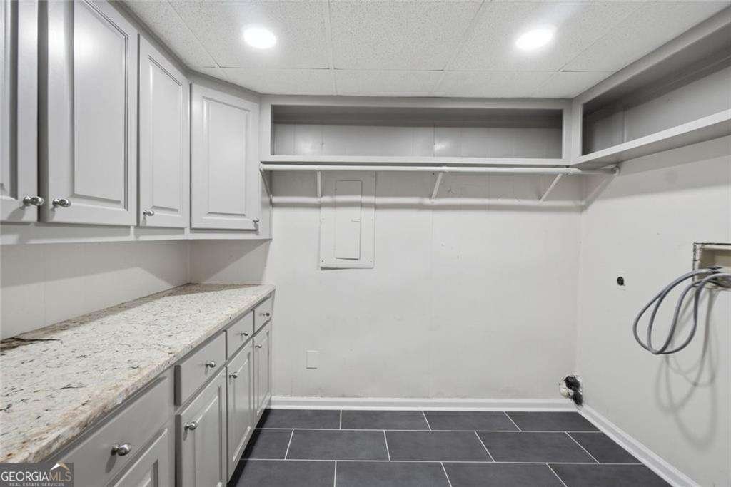 1380 Ashbrook Drive Lawrenceville - Photo 16