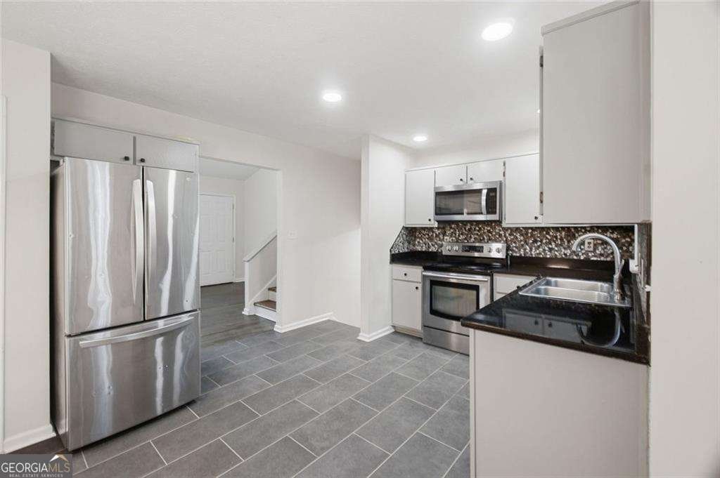 1380 Ashbrook Drive Lawrenceville - Photo 8
