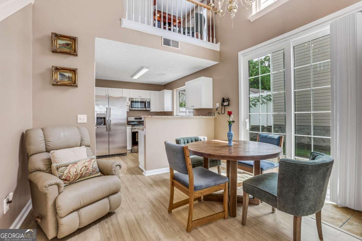 141 Oaks Place Woodstock - Photo 10
