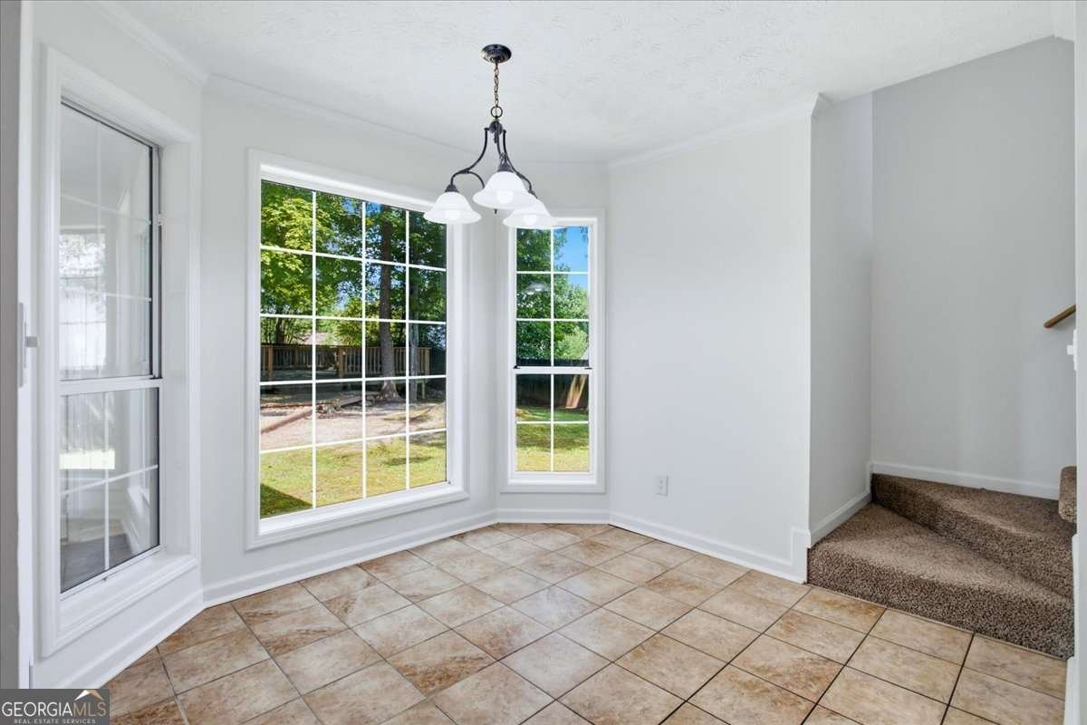 640 Suwanee Lakes Circle Suwanee - Photo 11