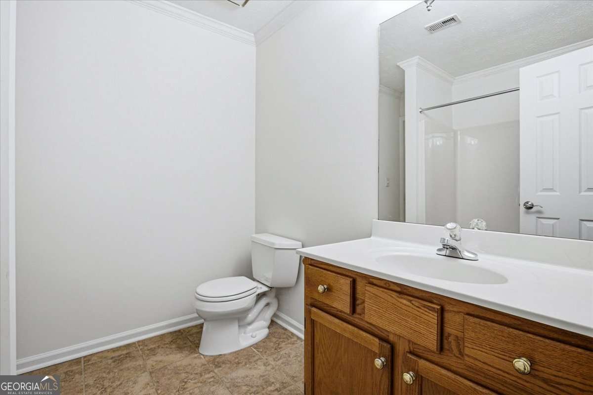 640 Suwanee Lakes Circle Suwanee - Photo 24