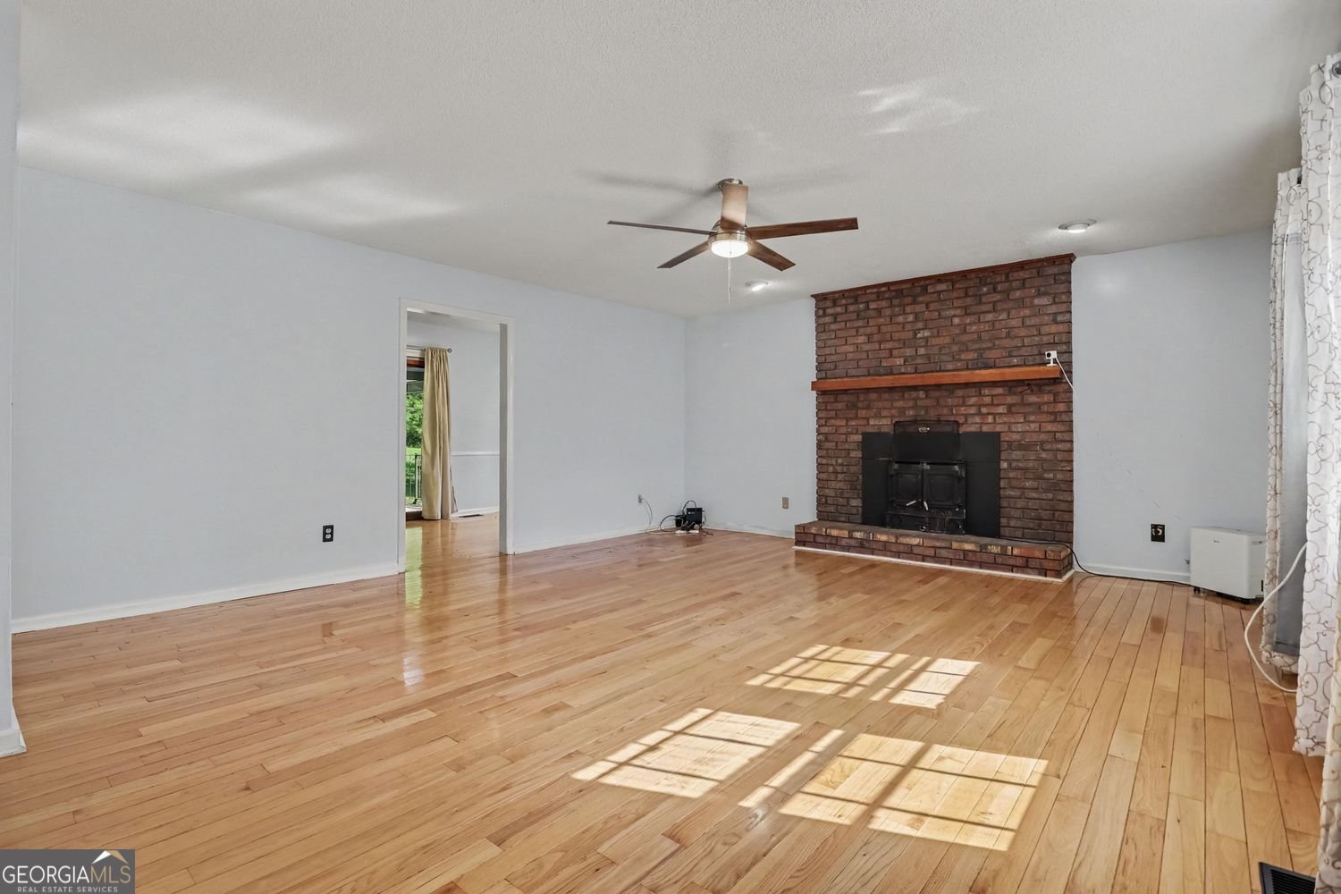 462 Wall Bridge Road Clarkesville - Photo 11