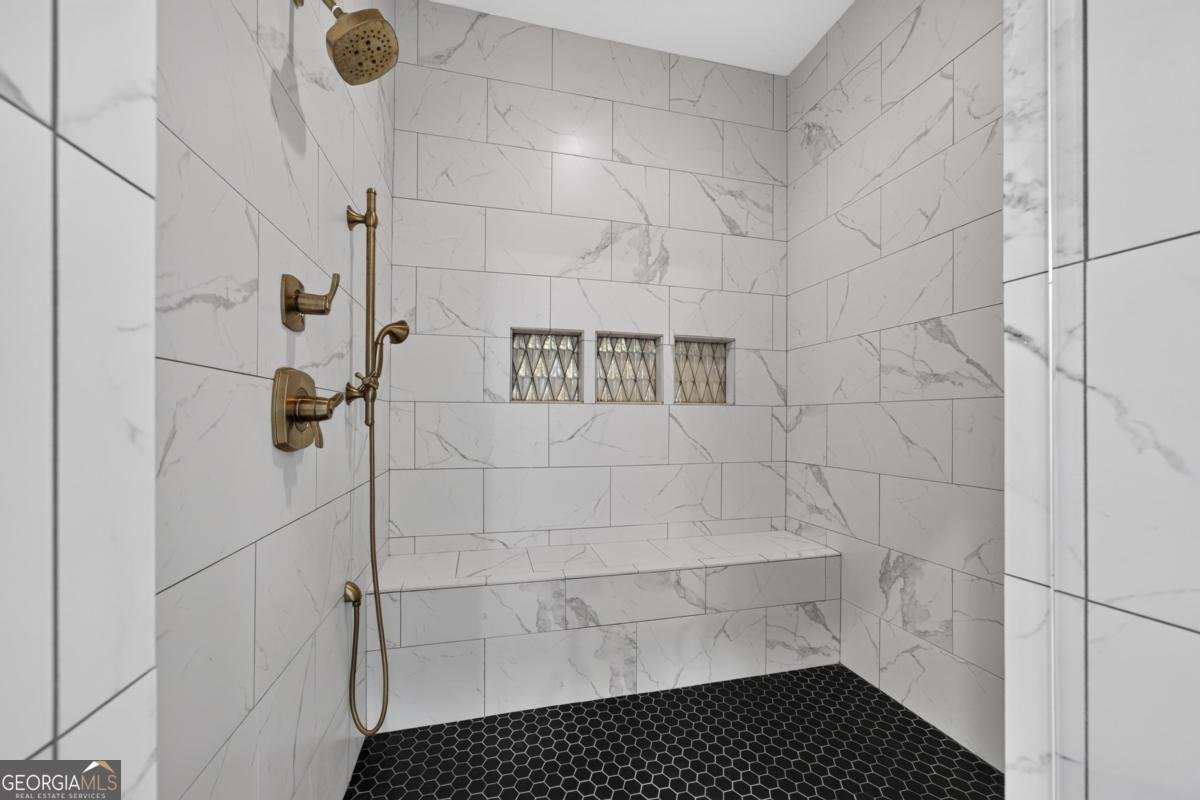 1031 Montgomery Drive Greensboro - Photo 26