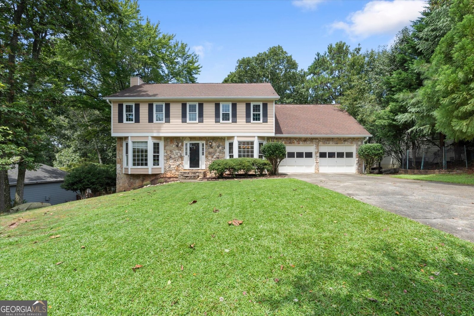9126 Branch Valley Way Roswell - main photo