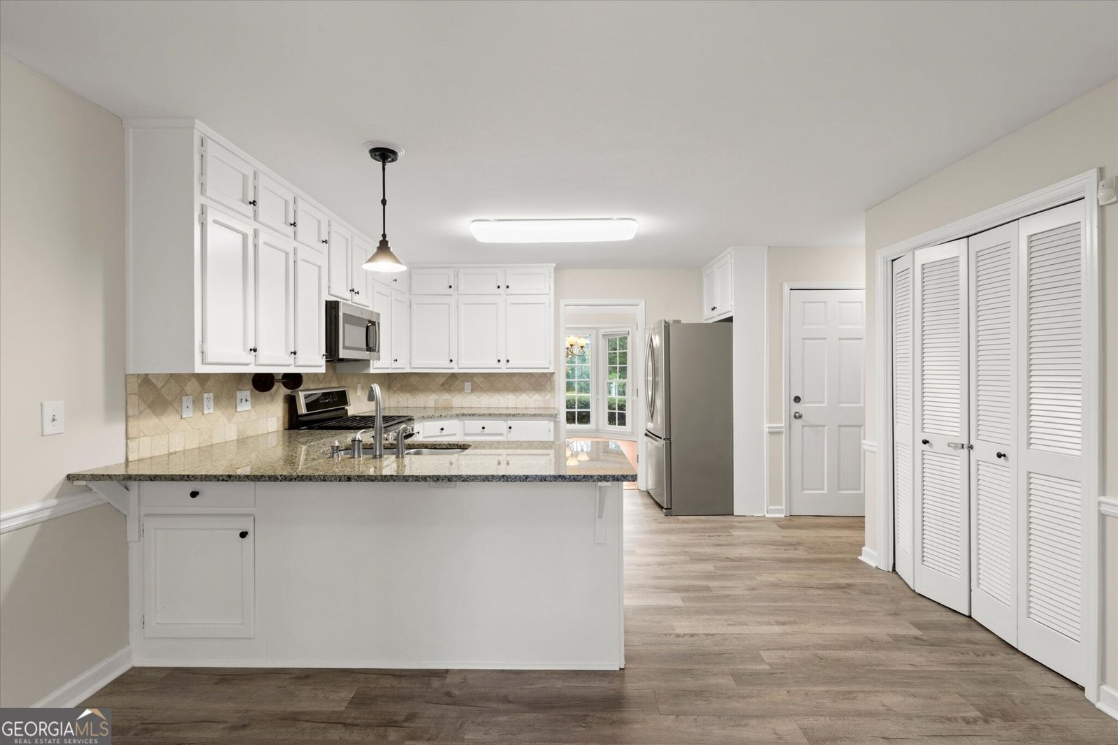 9126 Branch Valley Way Roswell - Photo 11