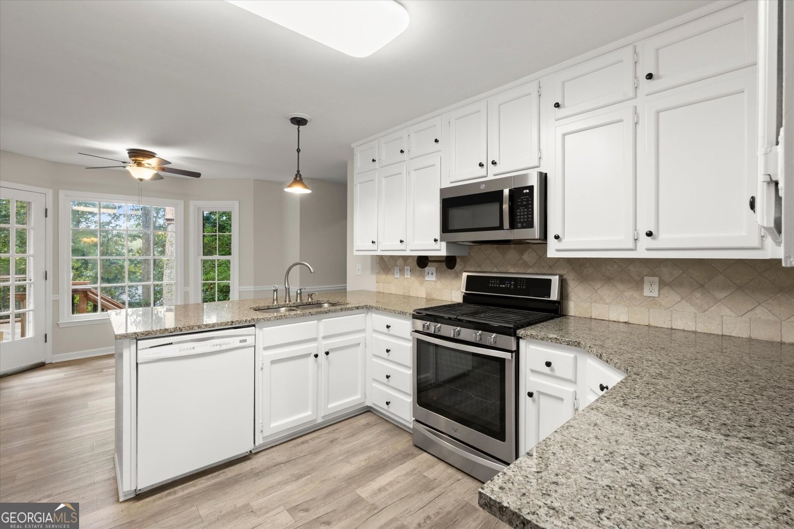 9126 Branch Valley Way Roswell - Photo 8
