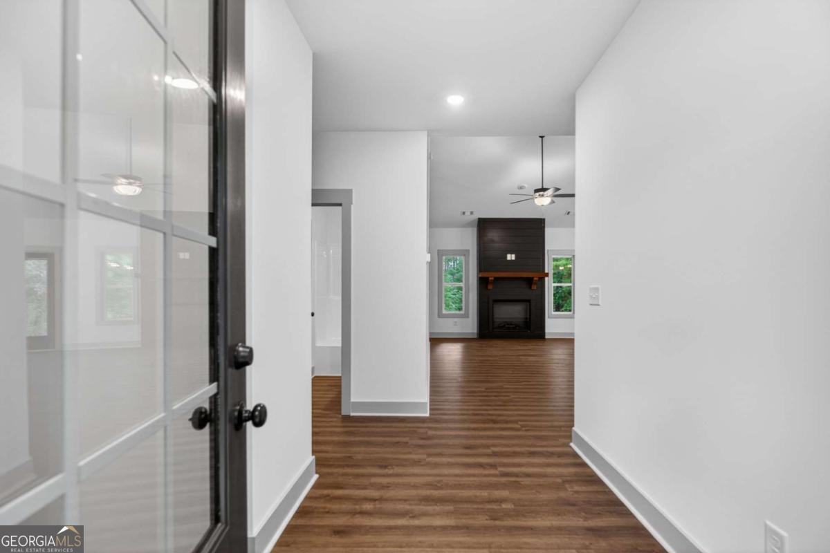 457 Relay Road Silver Creek - Photo 10