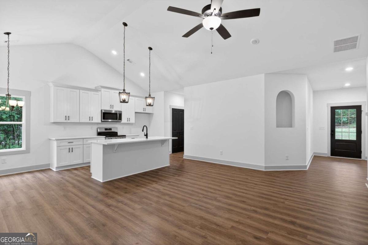 457 Relay Road Silver Creek - Photo 14