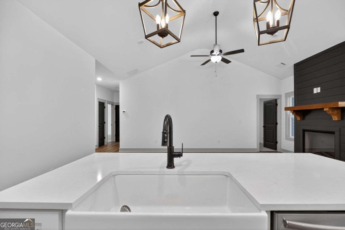 457 Relay Road Silver Creek - Photo 19