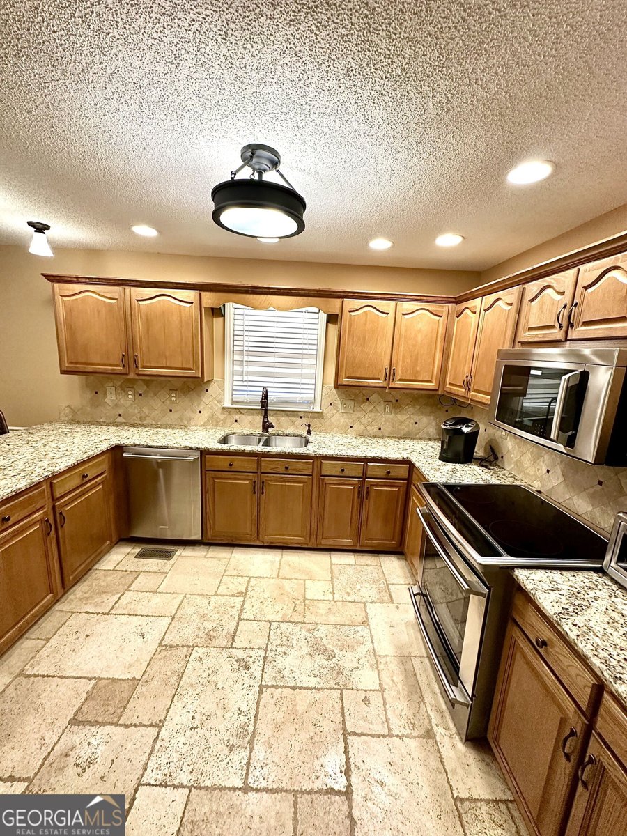 439 Abbington Lane Douglasville - Photo 8