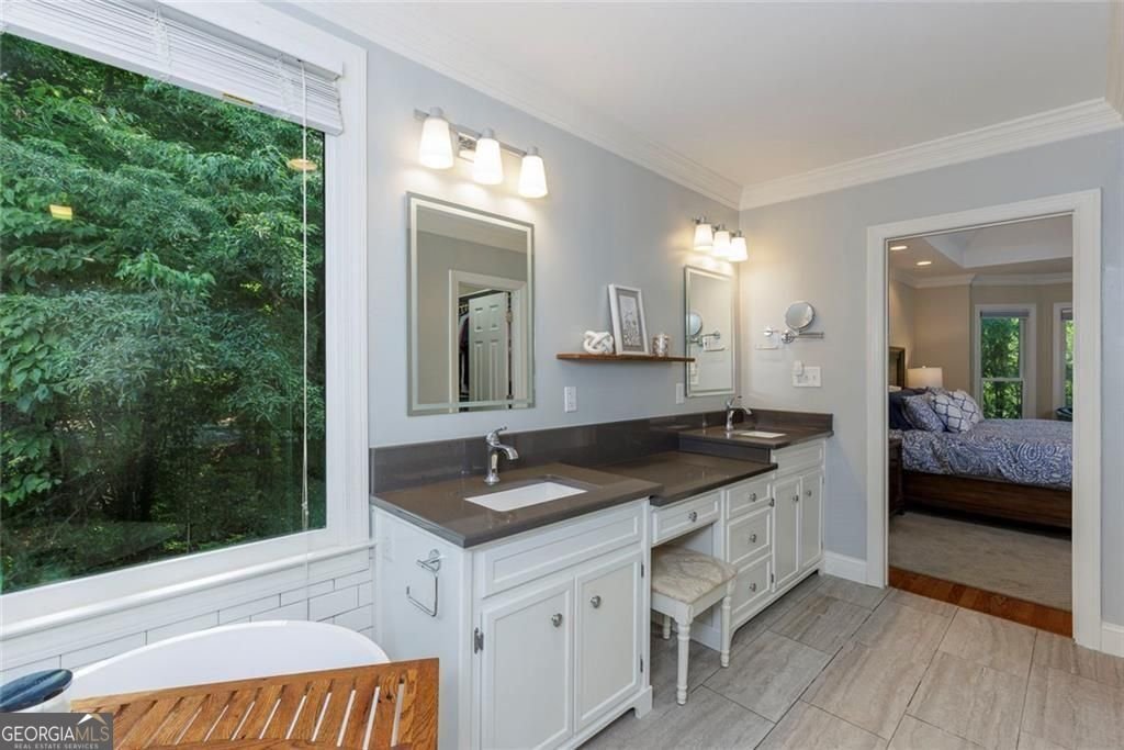 450 Greenlaurel Drive Sandy Springs - Photo 19