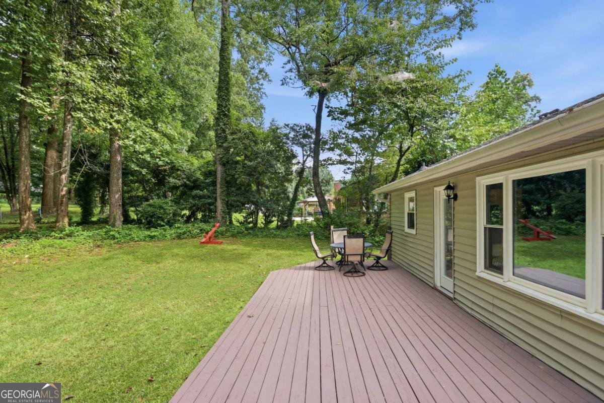 1661 Smithwood Drive Marietta - Photo 22