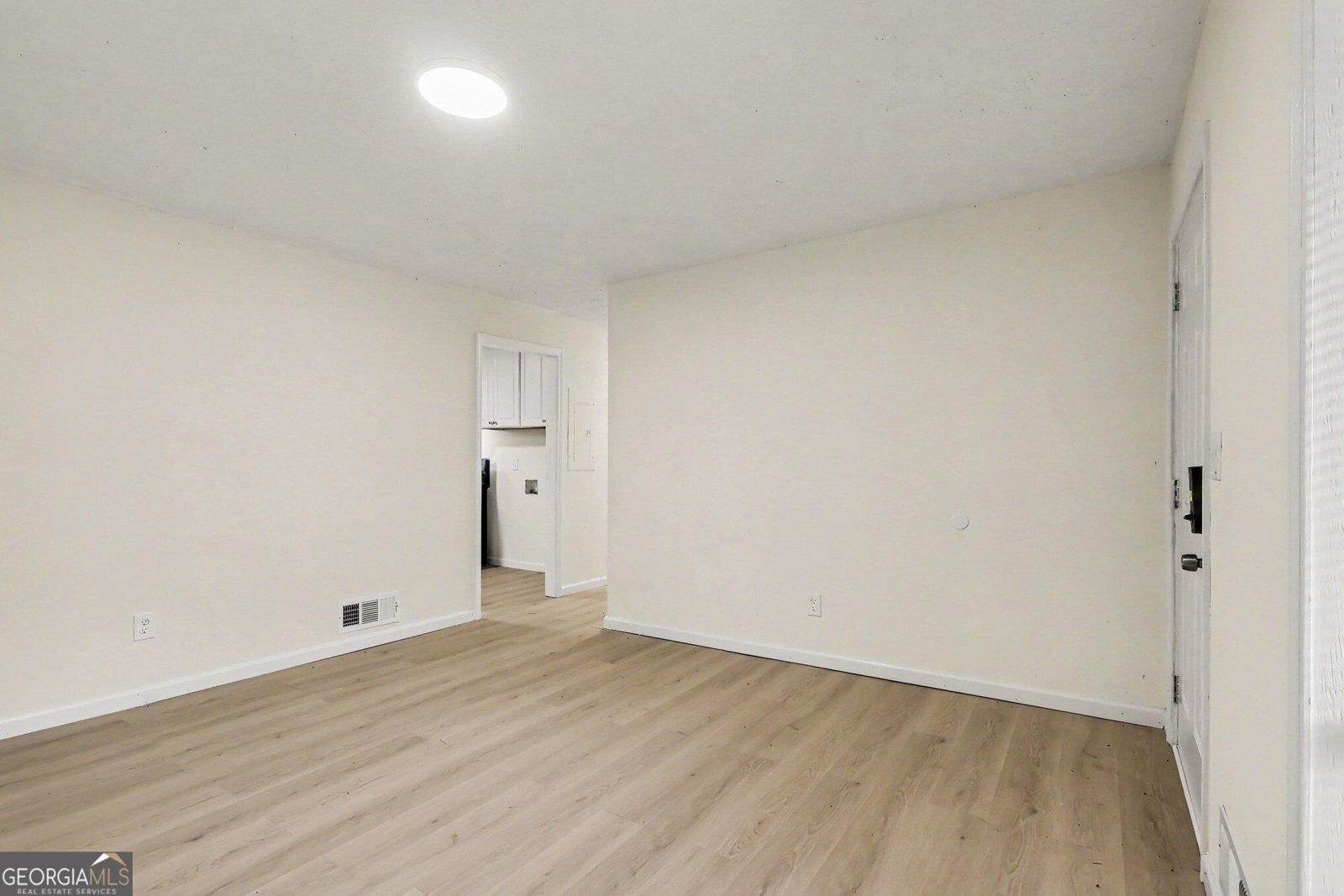 6186 Green Acres Drive Covington - Photo 7